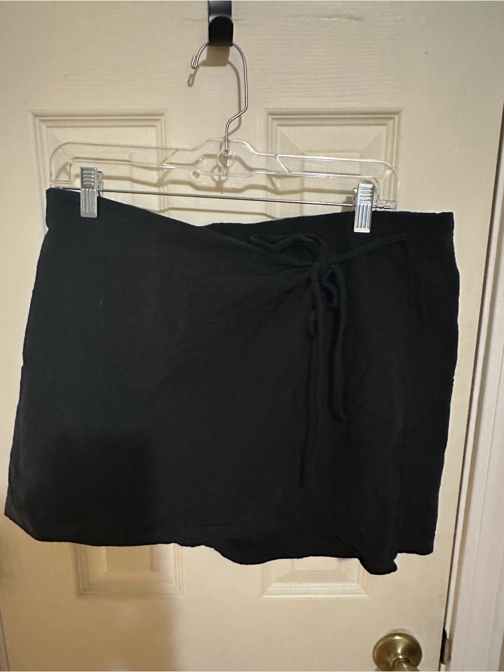 SHEIN Black Tie-Waist Mini Skort